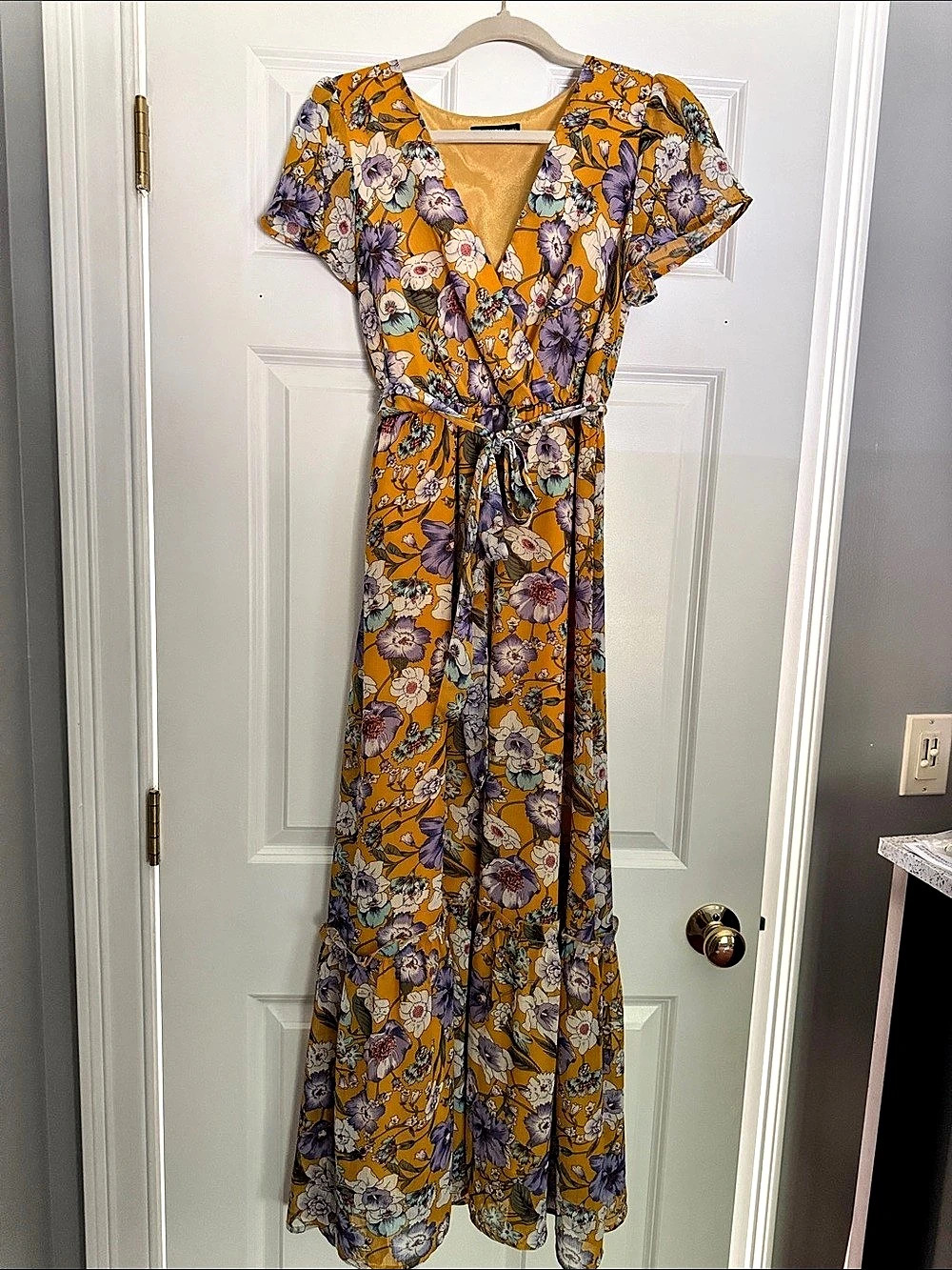 SHEIN Floral Maxi Dress in Yellow & Purple Size Small Like New